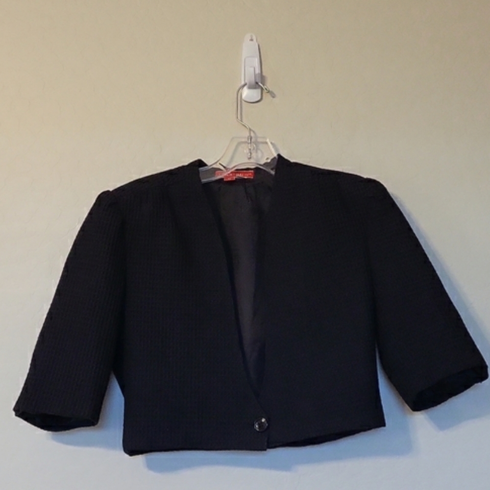Vintage Halston III Black Waffle Textured Cropped Jacket Elbow Length Sleeves 8